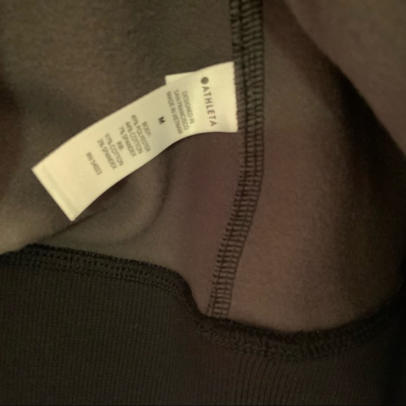 Athleta Triumph Printed Hoodie - Camo - NWT - Medium - Picture 8 of 11